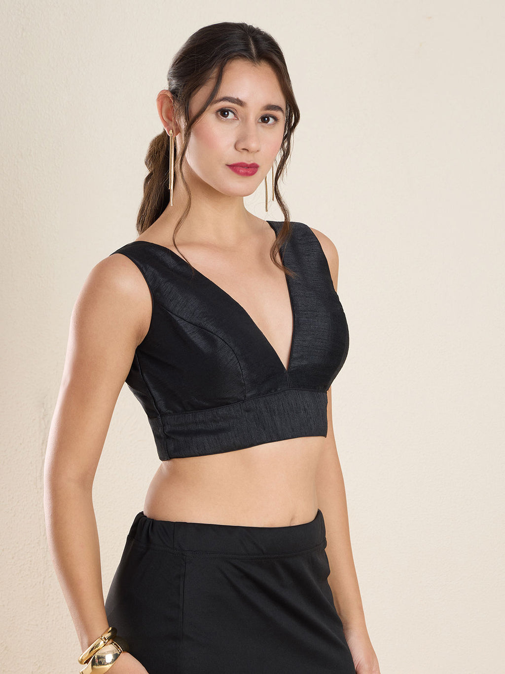 The Blouse Originals Black Silk Deep V Neck Sleeveless Padded Readymade Saree Blouse