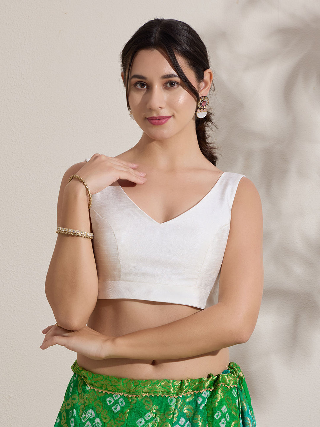 The Blouse Originals White Silk Brocade V-Neck Readymade Saree Blouse