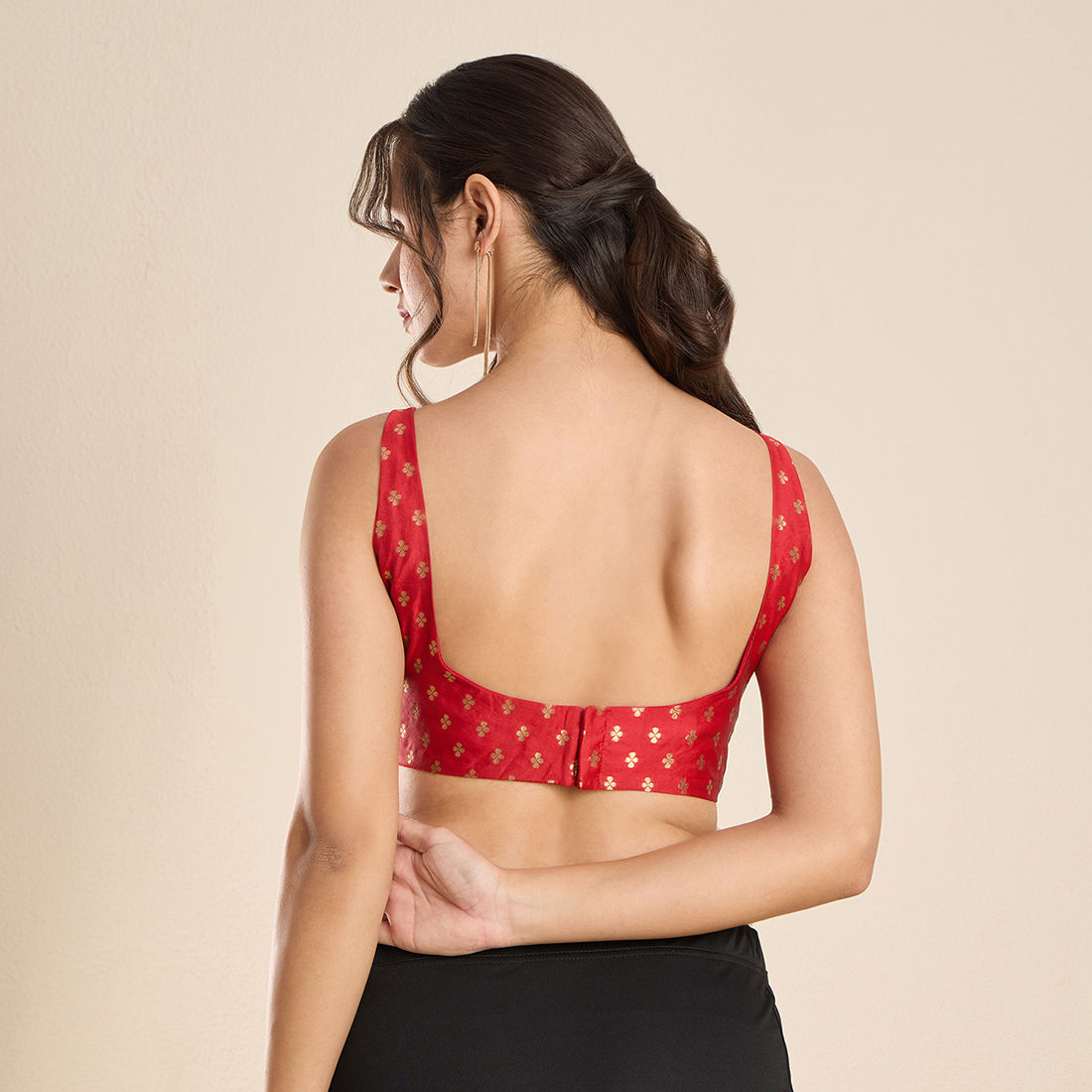 The Blouse Originals Red Zari Round Neck Padded Sleeveless Readymade Saree Blouse